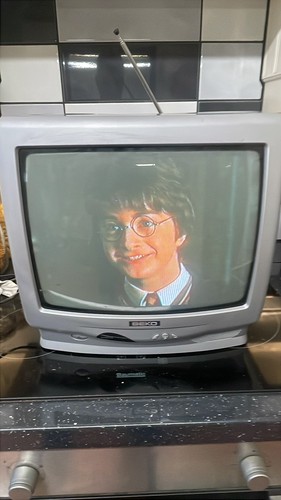 Beko crt tv 14272tds - tv,